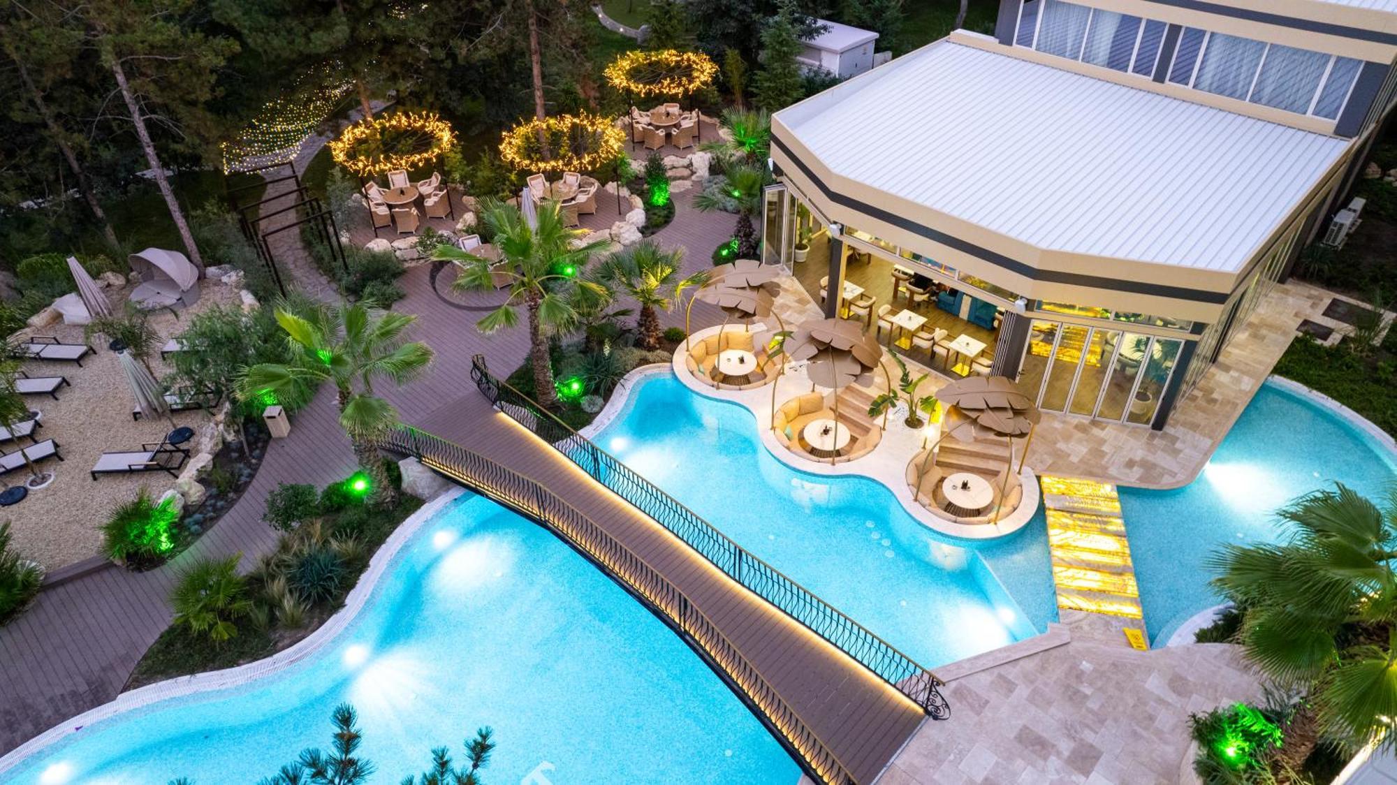 Harmony Suites Grand Resort サニービーチ エクステリア 写真
