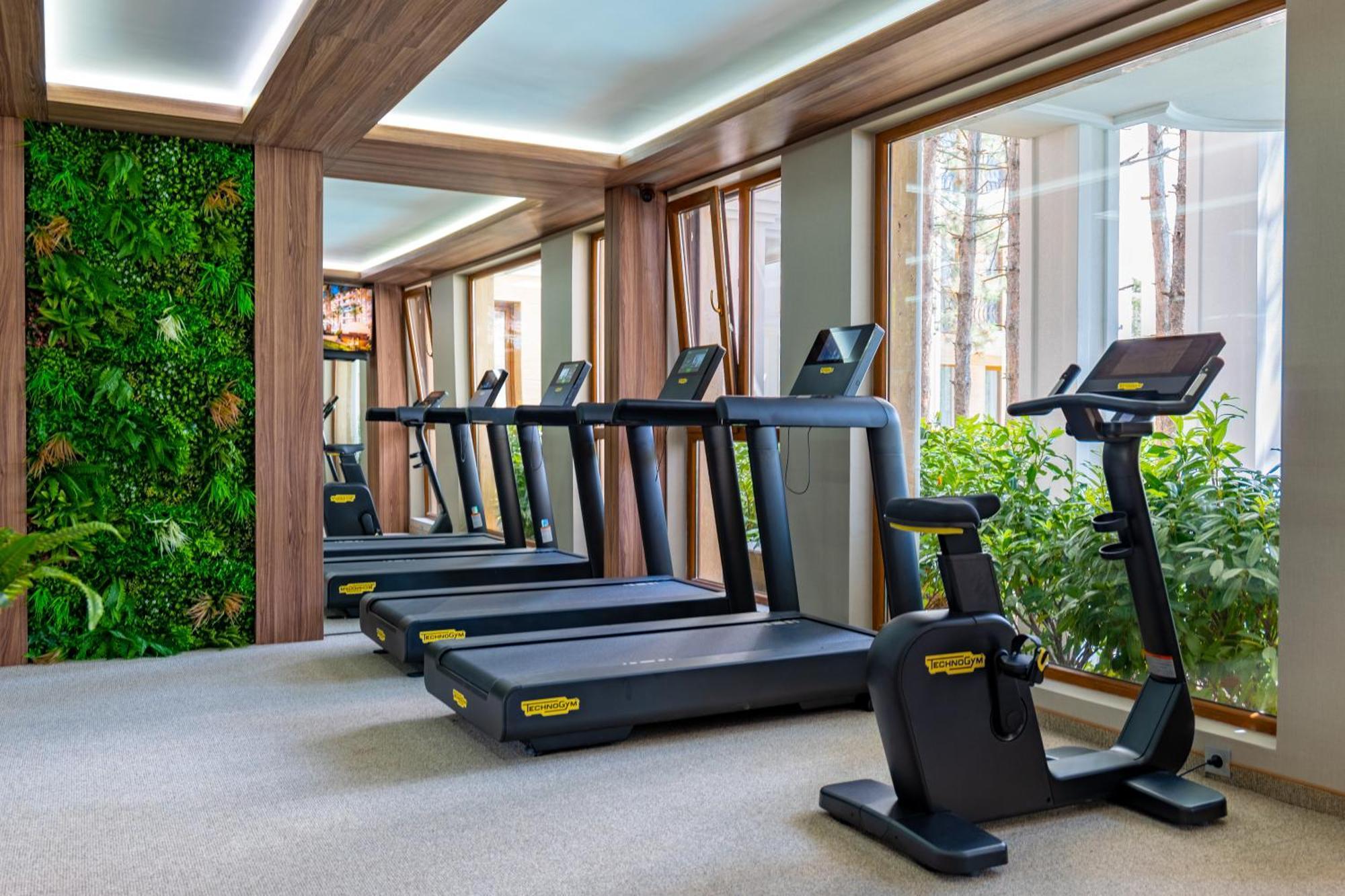 Harmony Suites Grand Resort サニービーチ エクステリア 写真